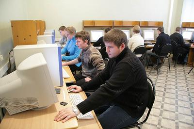 30 ноября в университете началось тестирование студентов СамГУ Федеральной службой по надзору в сфер